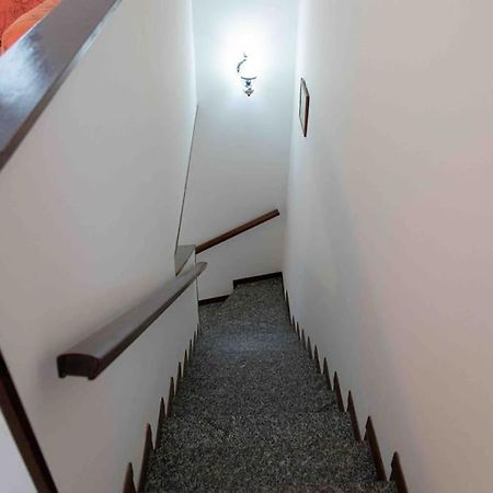Vista Lago-Appartamento Funzionale Con Vista Varese Ngoại thất bức ảnh