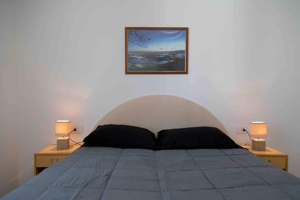 Vista Lago-Appartamento Funzionale Con Vista Varese Ngoại thất bức ảnh